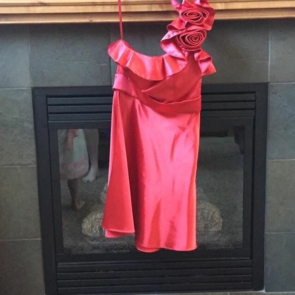 Dresses & Skirts - Red One Shoulder Homecoming Dress